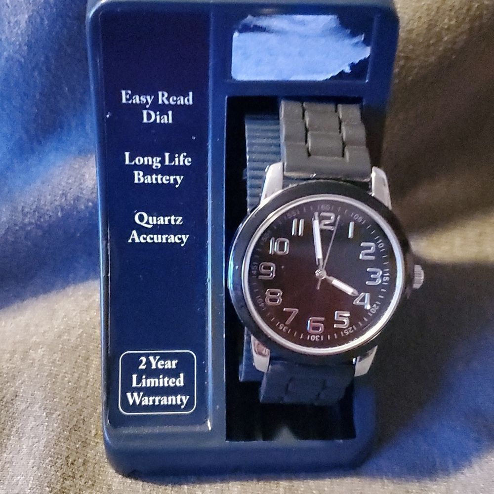 NEW Easy Read Black & Silver Watch Silicone Rubber Band